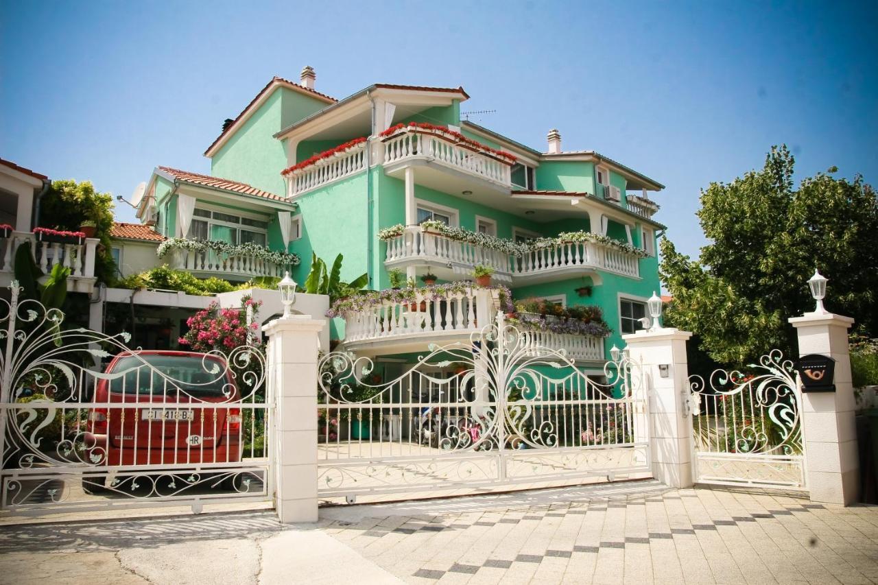 Apartments Katarine Zrinske Водице Екстер'єр фото
