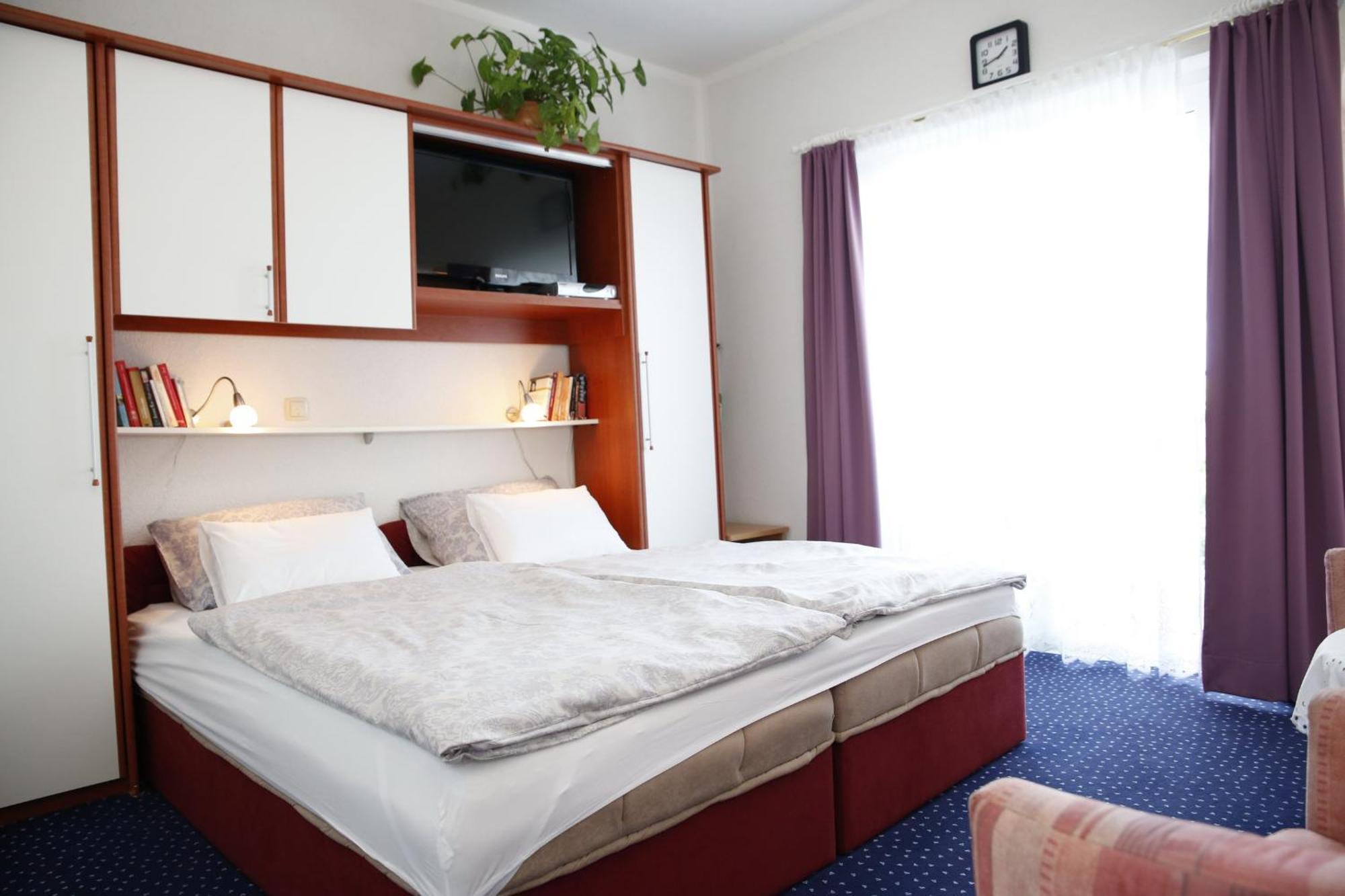 Apartments Katarine Zrinske Водице Екстер'єр фото
