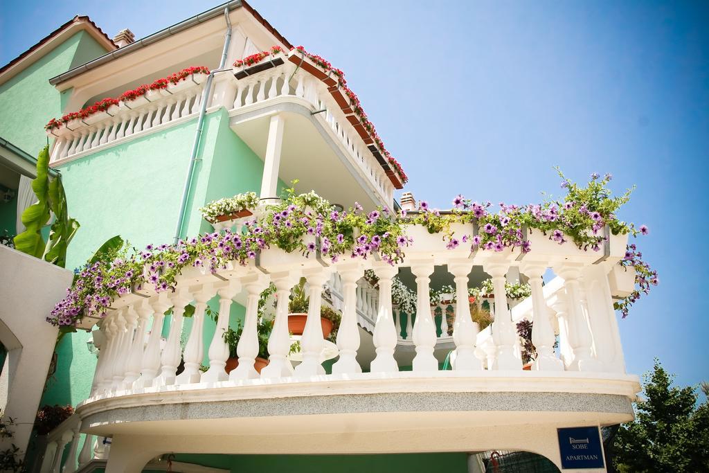 Apartments Katarine Zrinske Водице Екстер'єр фото