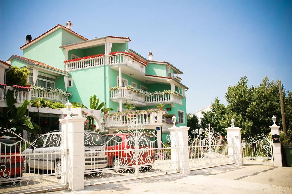 Apartments Katarine Zrinske Водице Екстер'єр фото