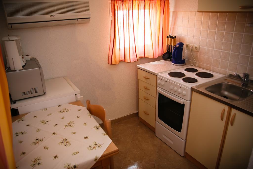 Apartments Katarine Zrinske Водице Екстер'єр фото