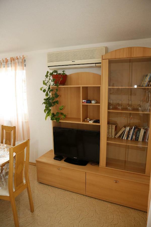 Apartments Katarine Zrinske Водице Екстер'єр фото