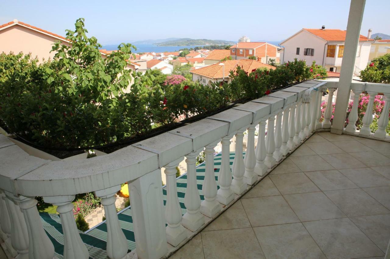 Apartments Katarine Zrinske Водице Екстер'єр фото
